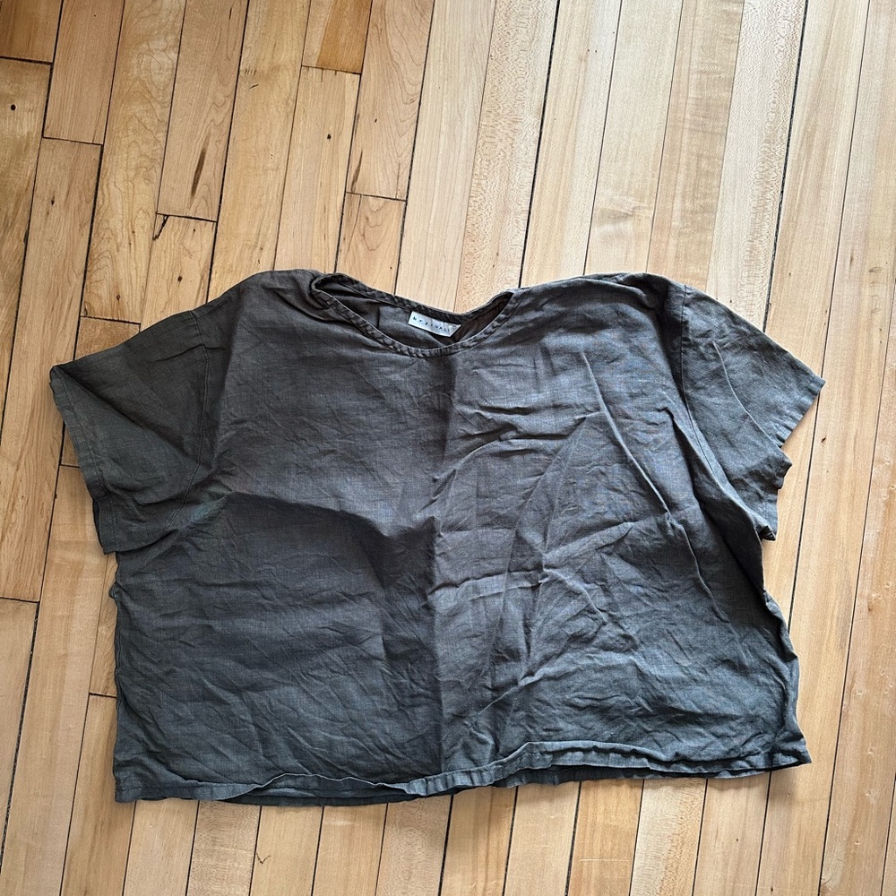 Flowy dark green linen crop top